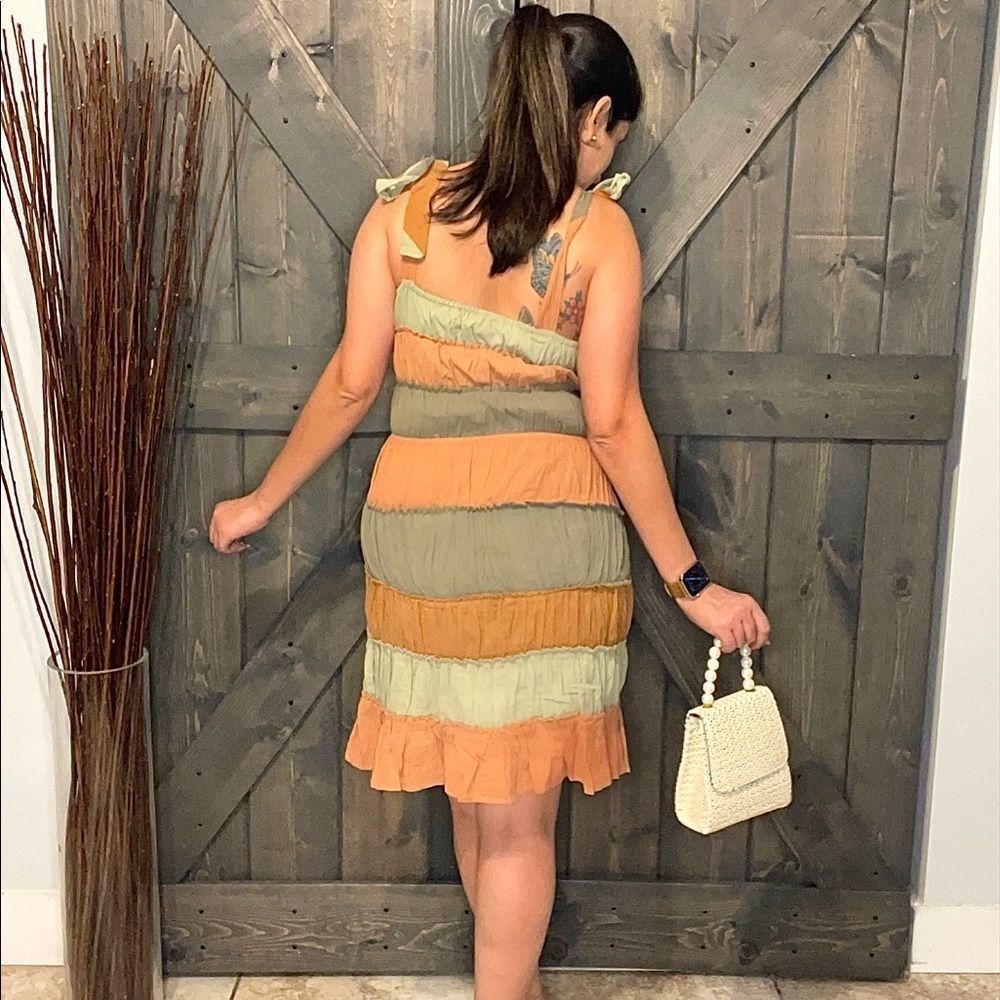 Storia Mini Dress - Picture 5 of 6
